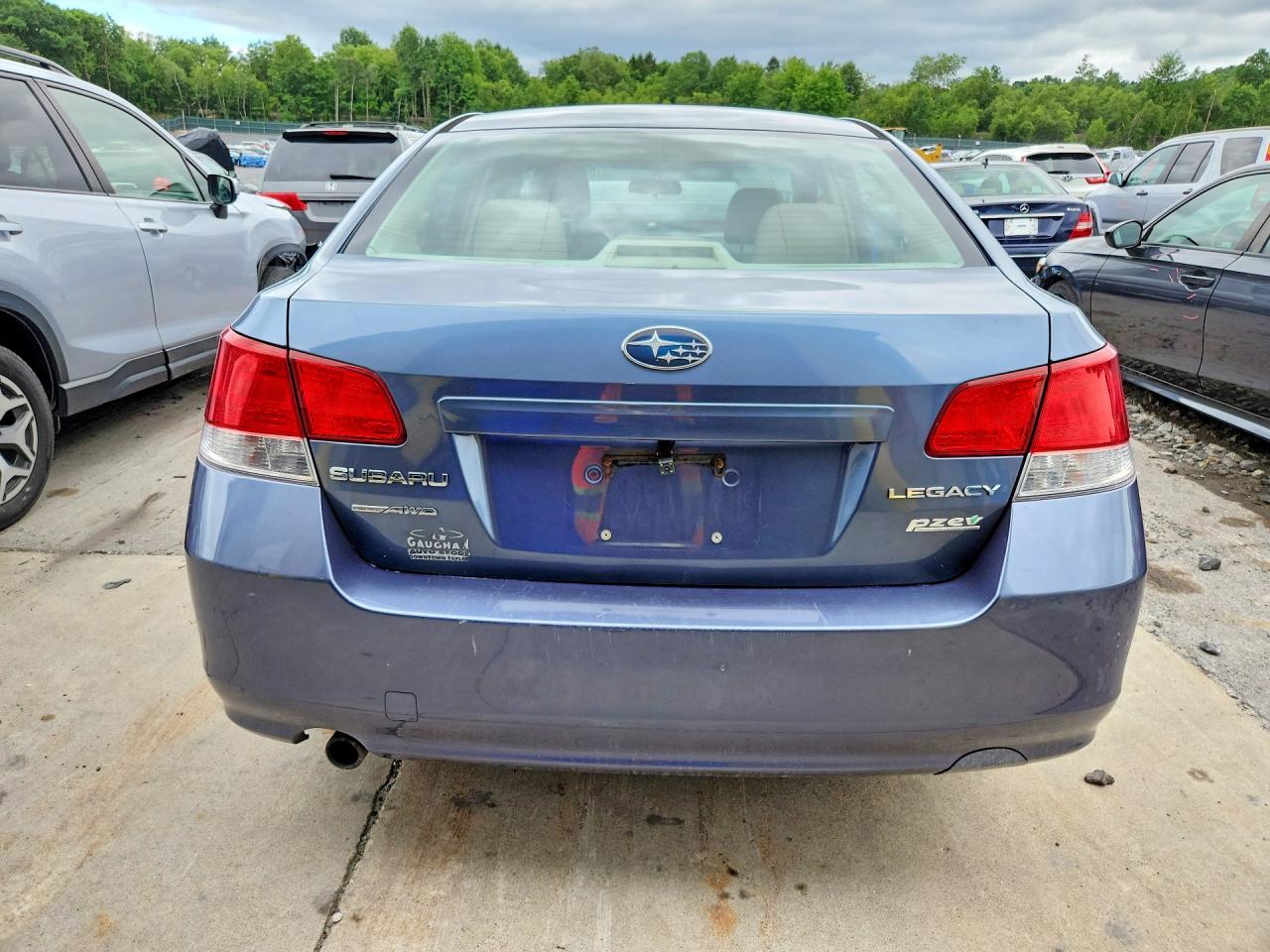 2013 Subaru Legacy 2.5i Blue vin: 4S3BMBA6XD3036410