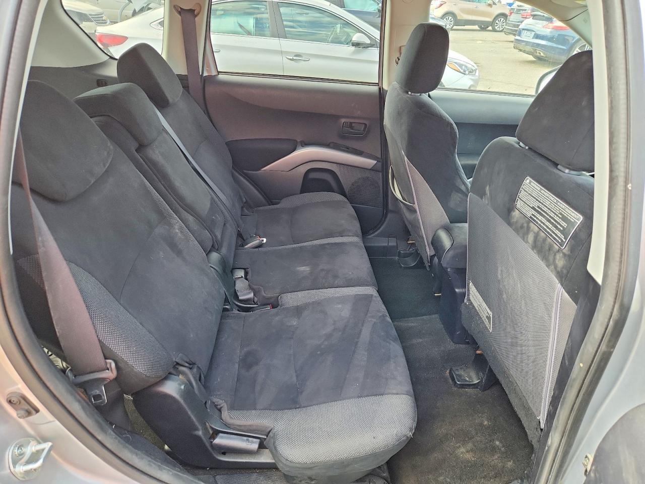 2007 Mitsubishi Outlander Ls Silver vin: JA4MT31X67U011541