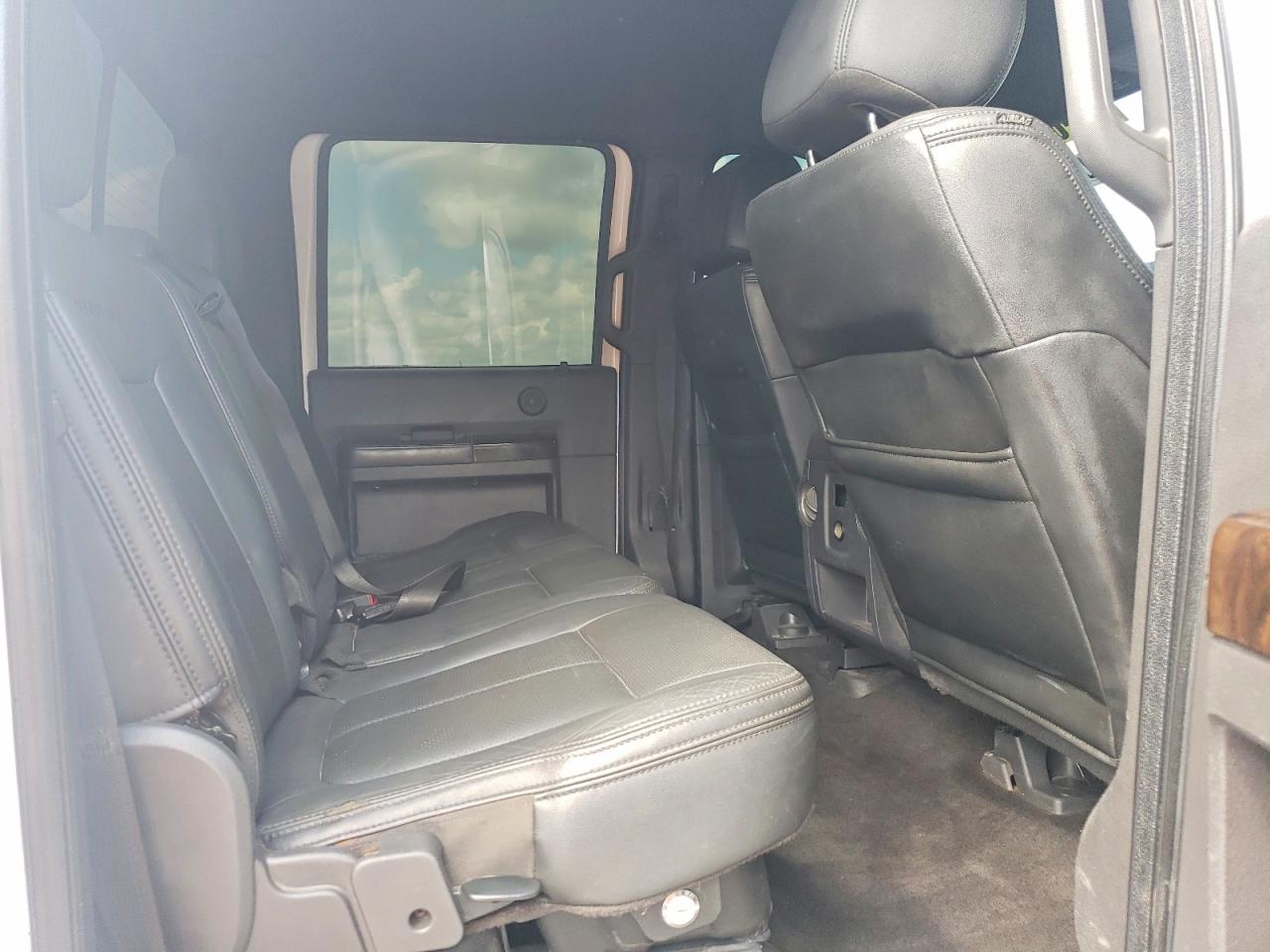 2014 Ford F250 Super Duty Белый vin: 1FT7W2BT8EEA83655