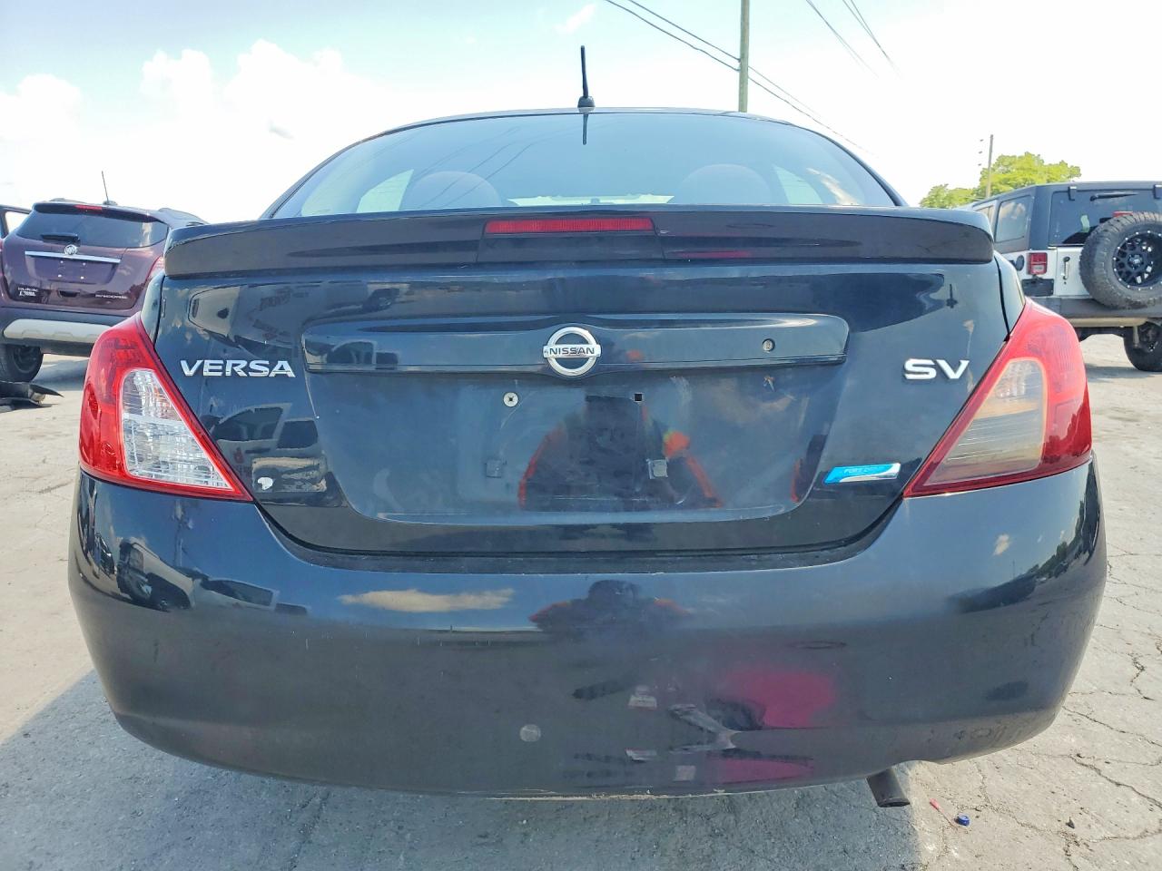 2014 Nissan Versa 1.6 Sv Black vin: 3N1CN7AP6EL833205