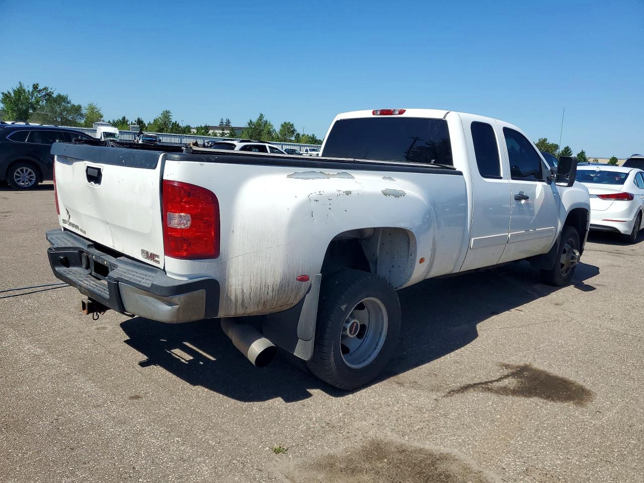 2009 Gmc Sierra C3500 Sle White vin: 1GTJC89629E137961