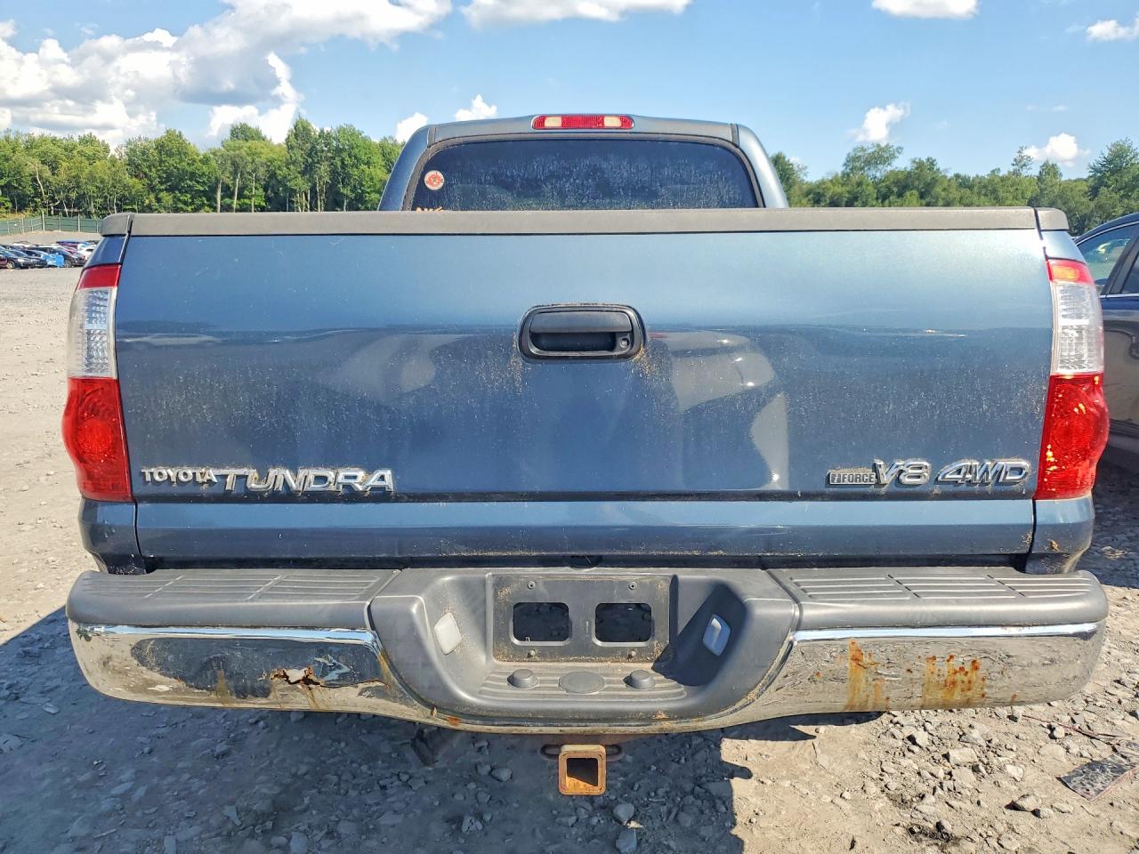 2005 Toyota Tundra Double Cab Sr5 Blue vin: 5TBDT44165S494428