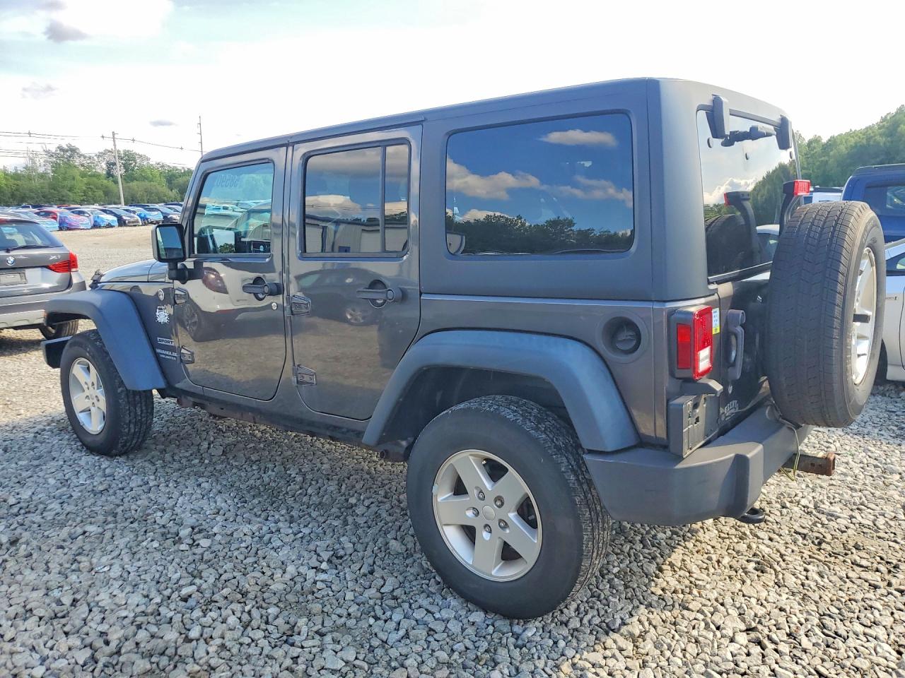 2014 Jeep Wrangler Unlimited Sport Gray vin: 1C4BJWDG2EL289436