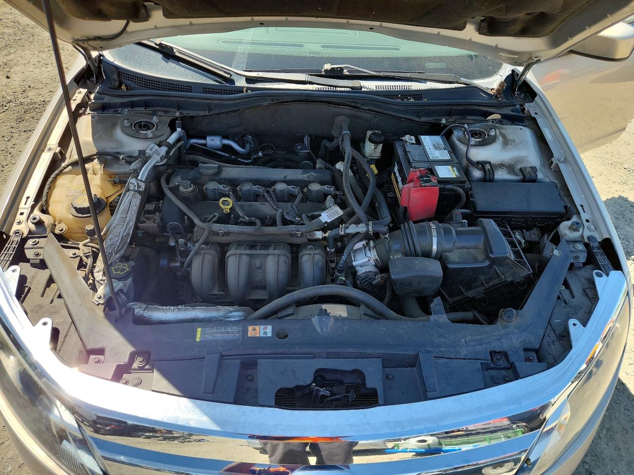 2010 Ford Fusion Se Beige vin: 3FAHP0HA5AR394436