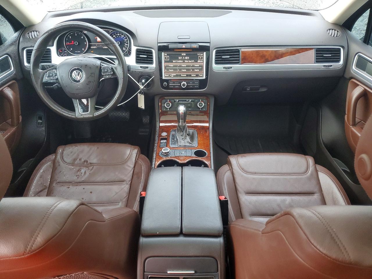 2014 Volkswagen Touareg V6 Tdi Brown vin: WVGEP9BP9ED008822