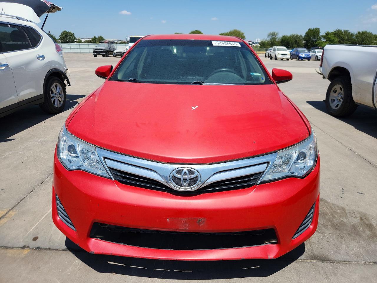 2012 Toyota Camry Le Red vin: 4T4BF1FK6CR171002
