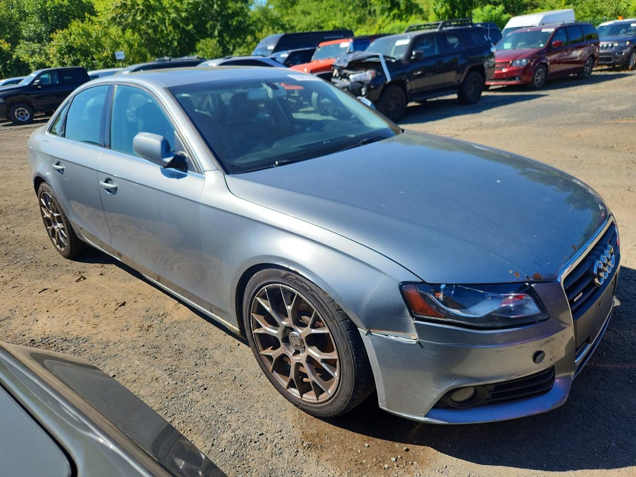 2011 Audi A4 Premium Plus Серебряный vin: WAUFFAFL7BN029000