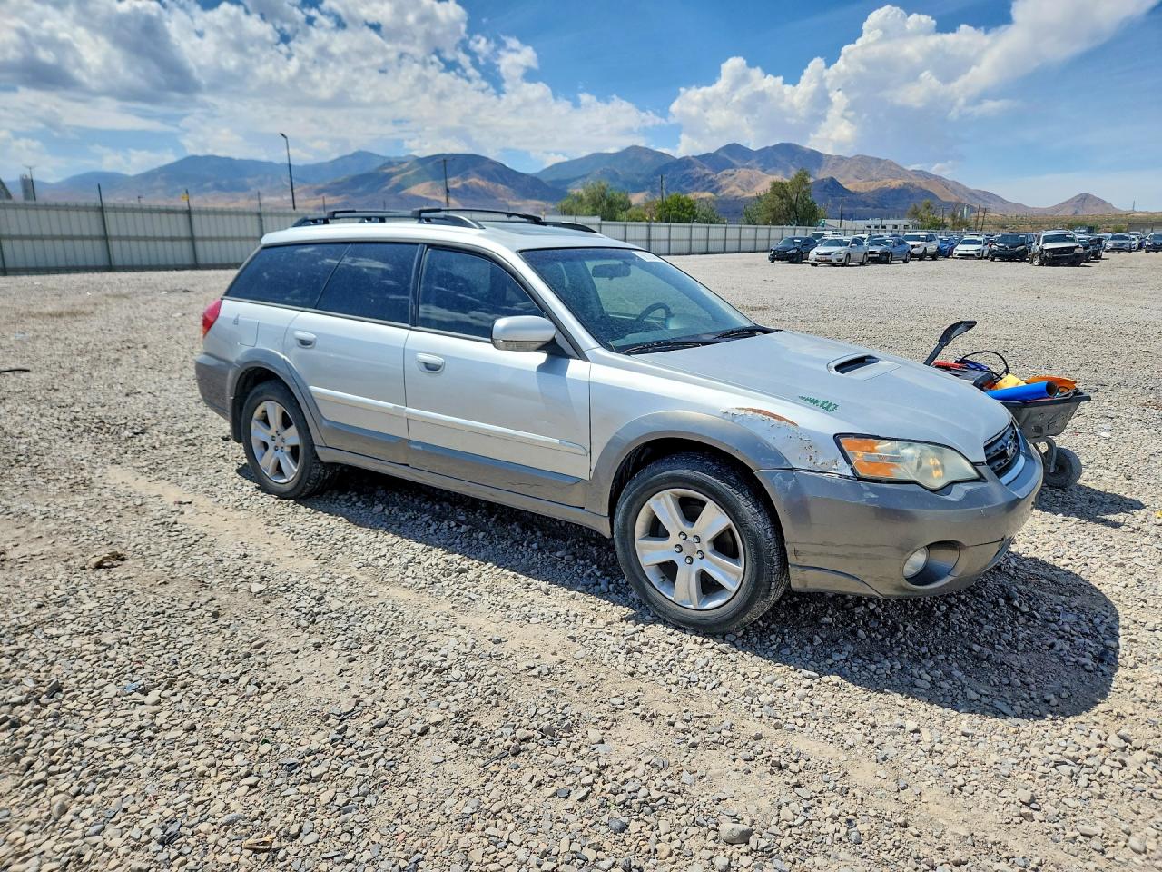 2007 Subaru Legacy Outback Silver vin: 4S4BP63C574336318