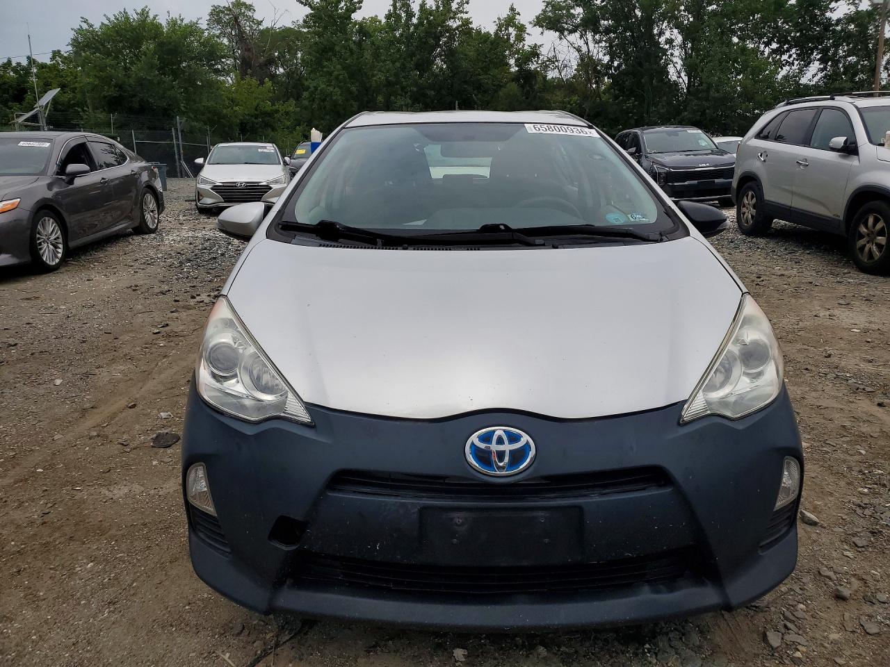 2012 Toyota Prius C Two Silver vin: JTDKDTB34C1014973