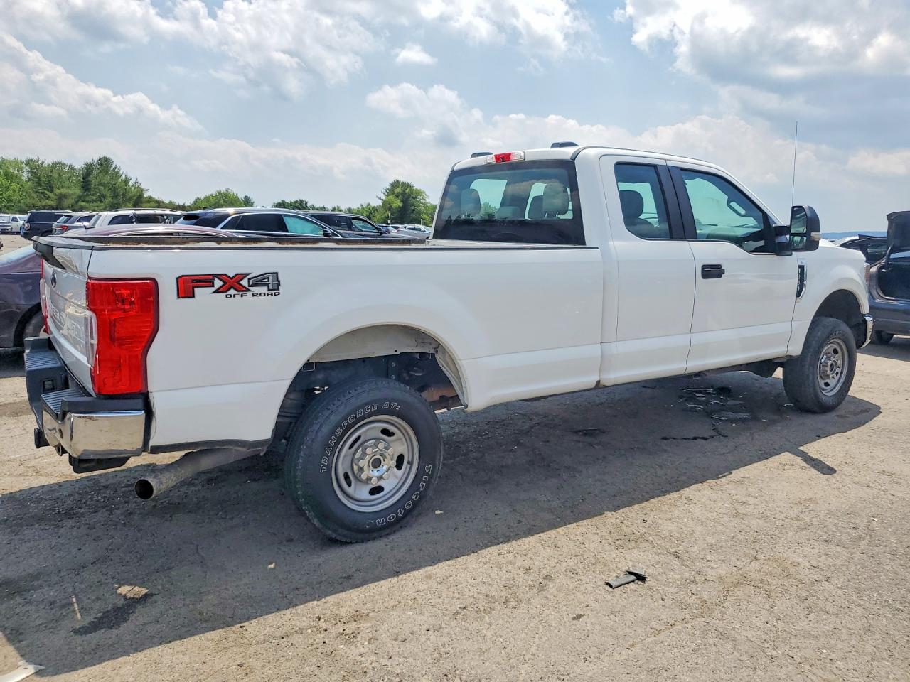 2020 Ford F250 Super Duty White vin: 1FT7X2B62LEC74508