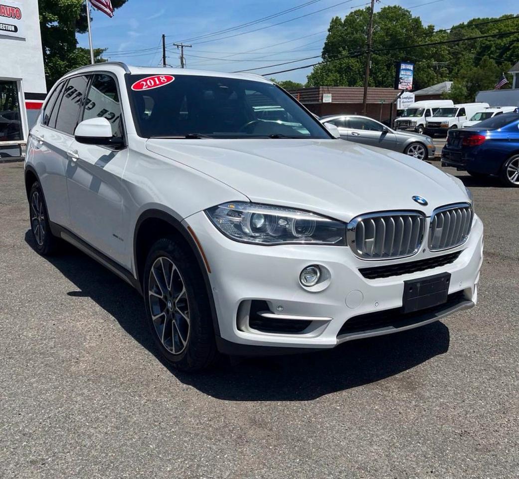 2018 Bmw X5 Xdrive35i White vin: 5UXKR0C52J0Y02782