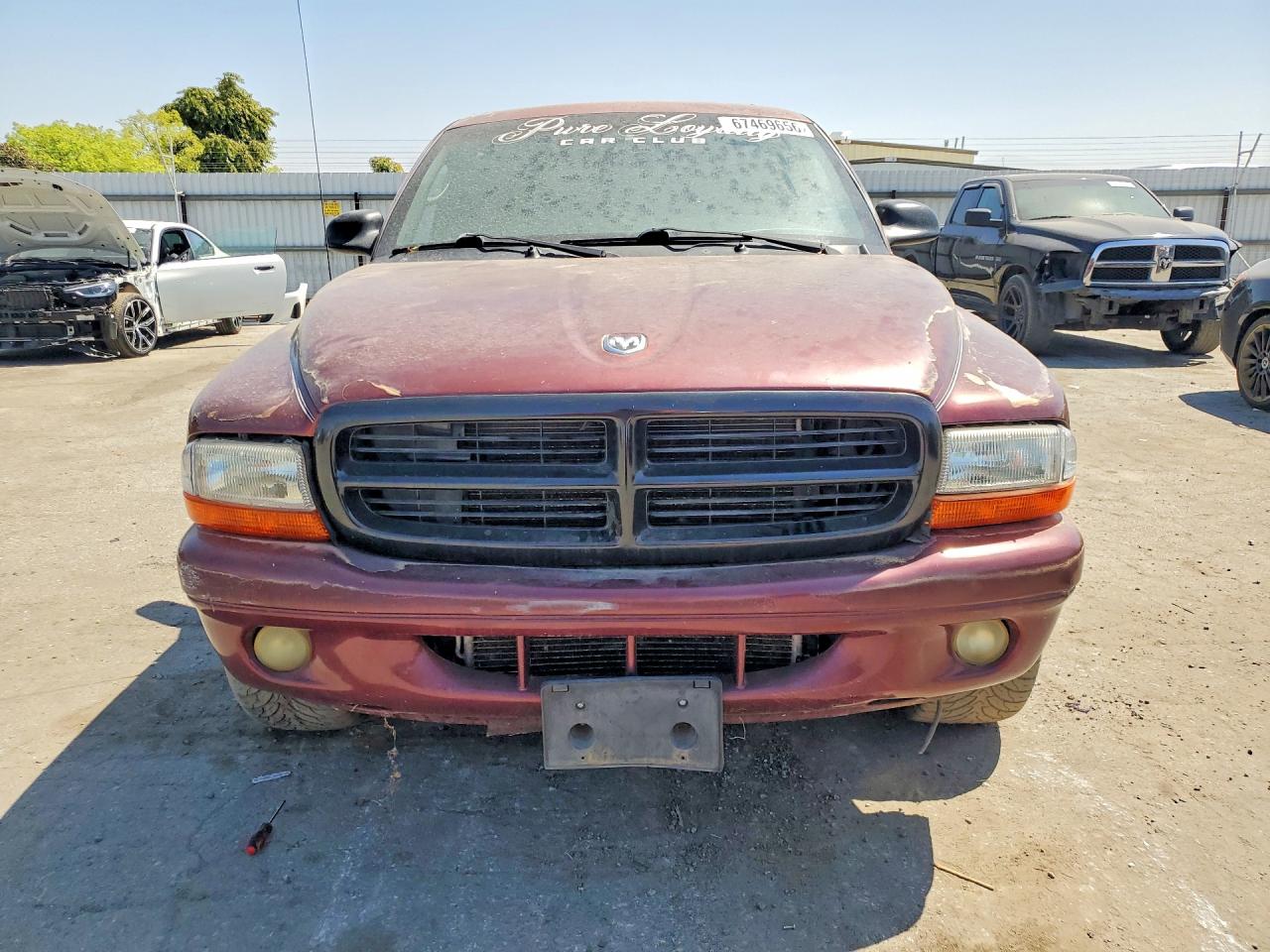 2001 Dodge Durango Burgundy vin: 1B4HR28N61F538685