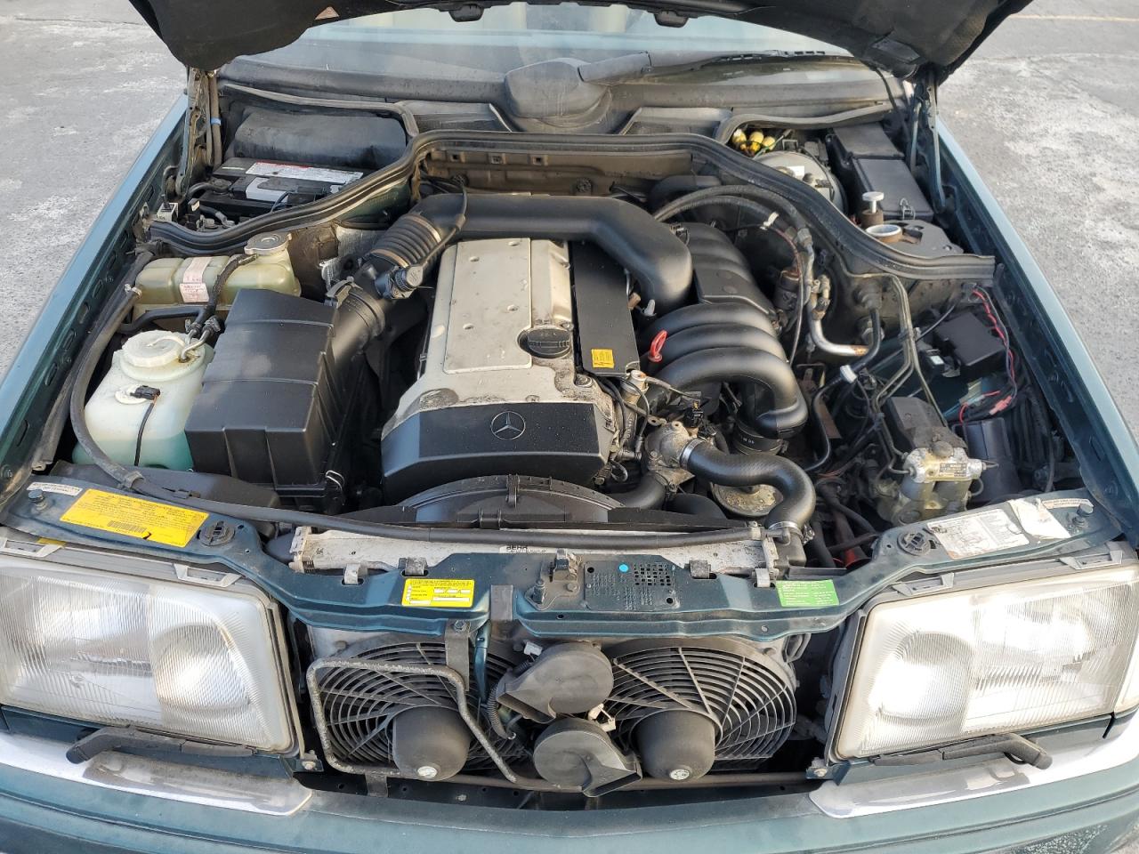 1995 Mercedes-benz E 320 Green vin: WDBEA66E5SC277008