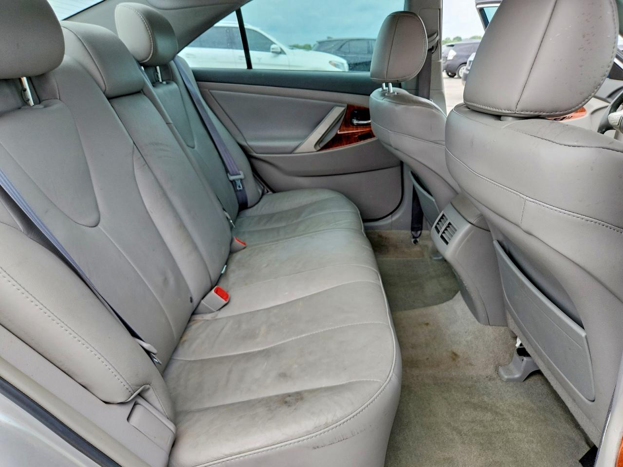 2009 Toyota Camry Xle Silver vin: 4T1BE46K09U318177