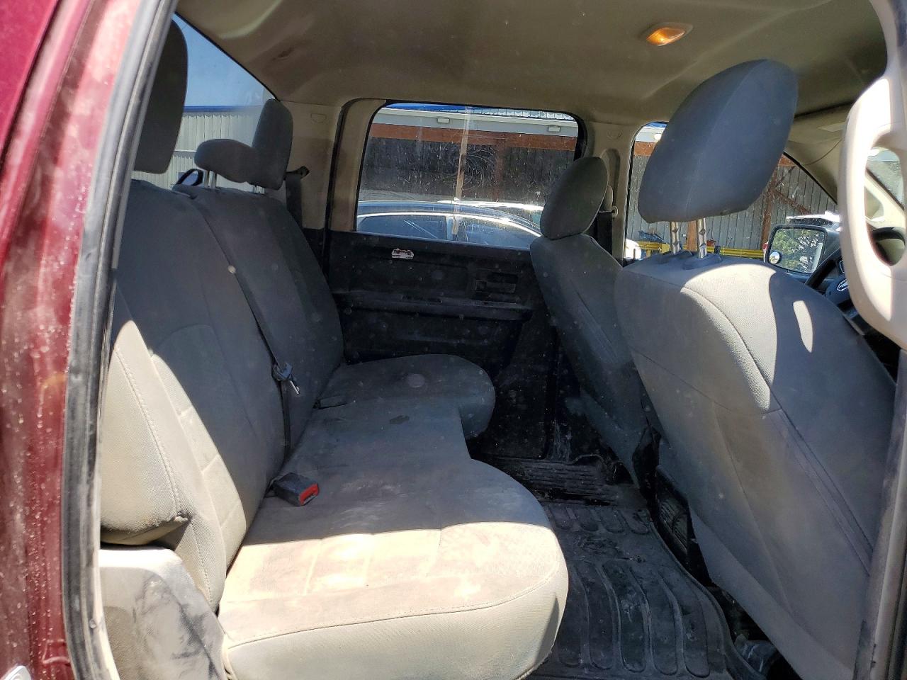 2019 Ram 1500 Classic Tradesman Burgundy vin: 1C6RR7KM7KS724871