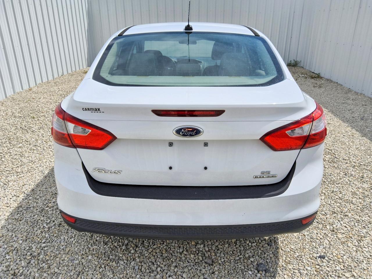 2014 Ford Focus Se White vin: 1FADP3F22EL345890