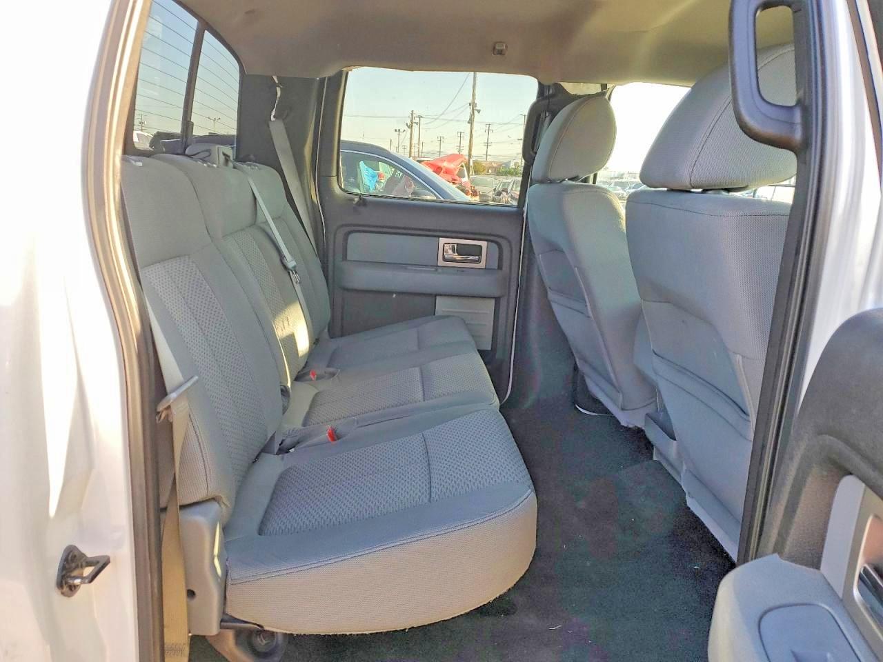 2011 Ford F150 Supercrew White vin: 1FTFW1CT9BFB44828