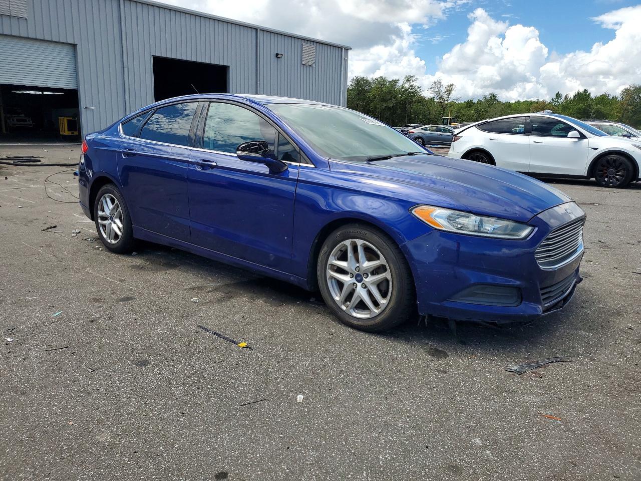 2015 Ford Fusion Se Синий vin: 3FA6P0H74FR102259
