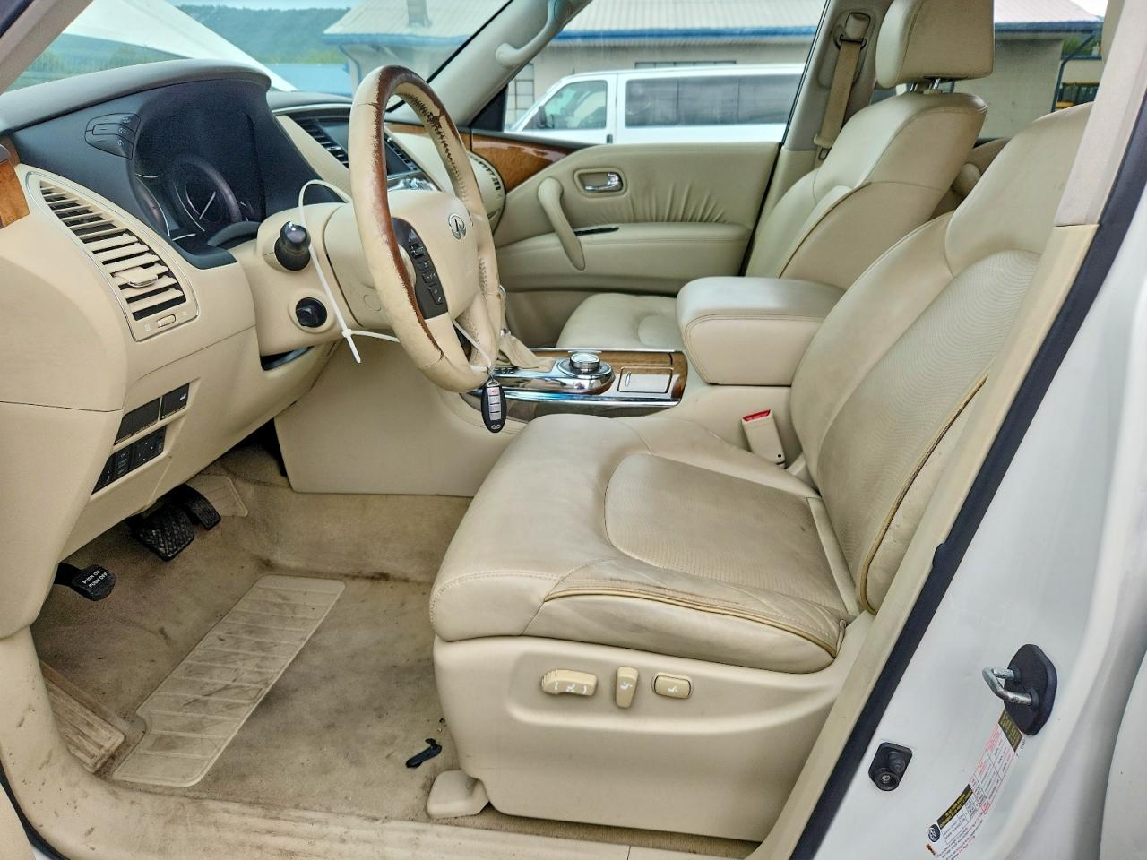 2012 Infiniti Qx56 Base White vin: JN8AZ2NCXC9316342