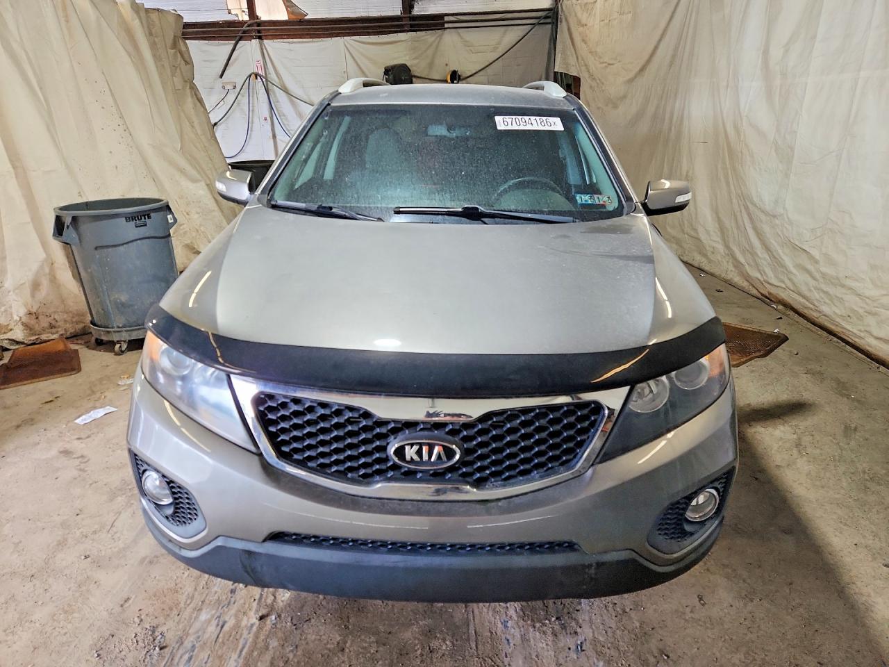 2013 Kia Sorento Lx Silver vin: 5XYKTCA61DG326264