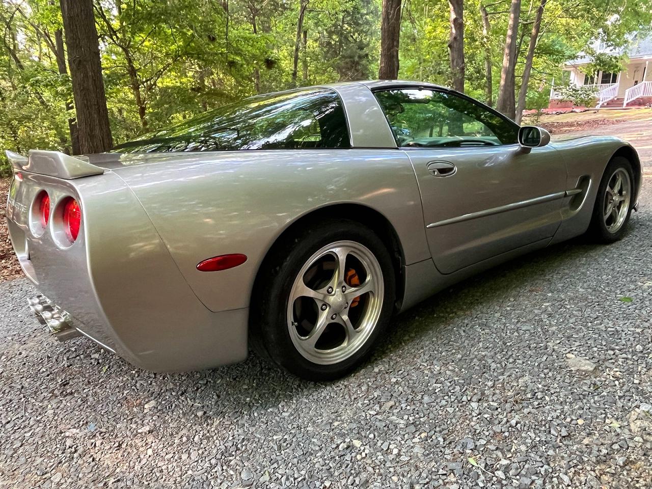 1998 Chev Corvette Silver vin: 1G1YY22G4W5128490