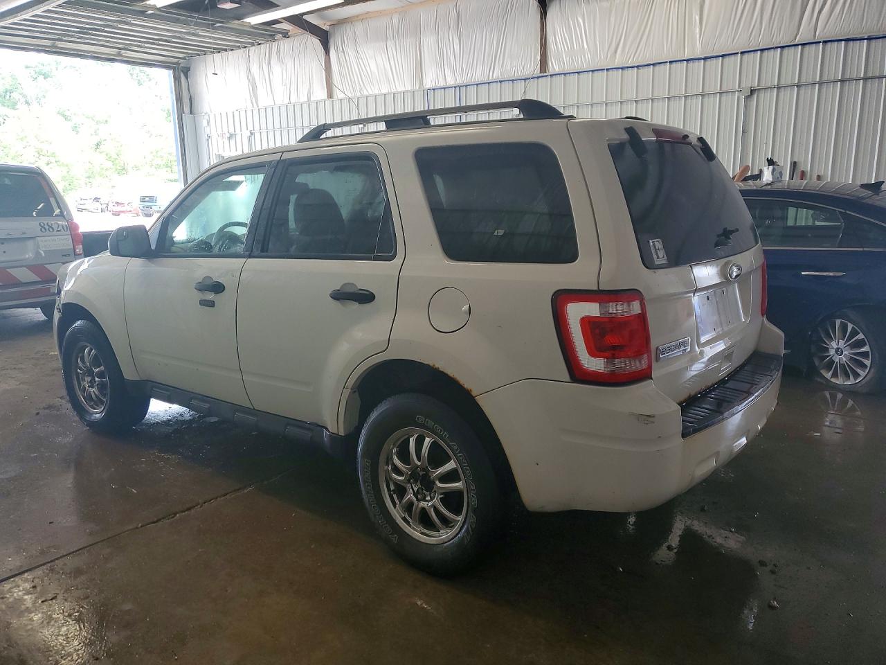 2012 Ford Escape Xlt White vin: 1FMCU9D72CKC56237