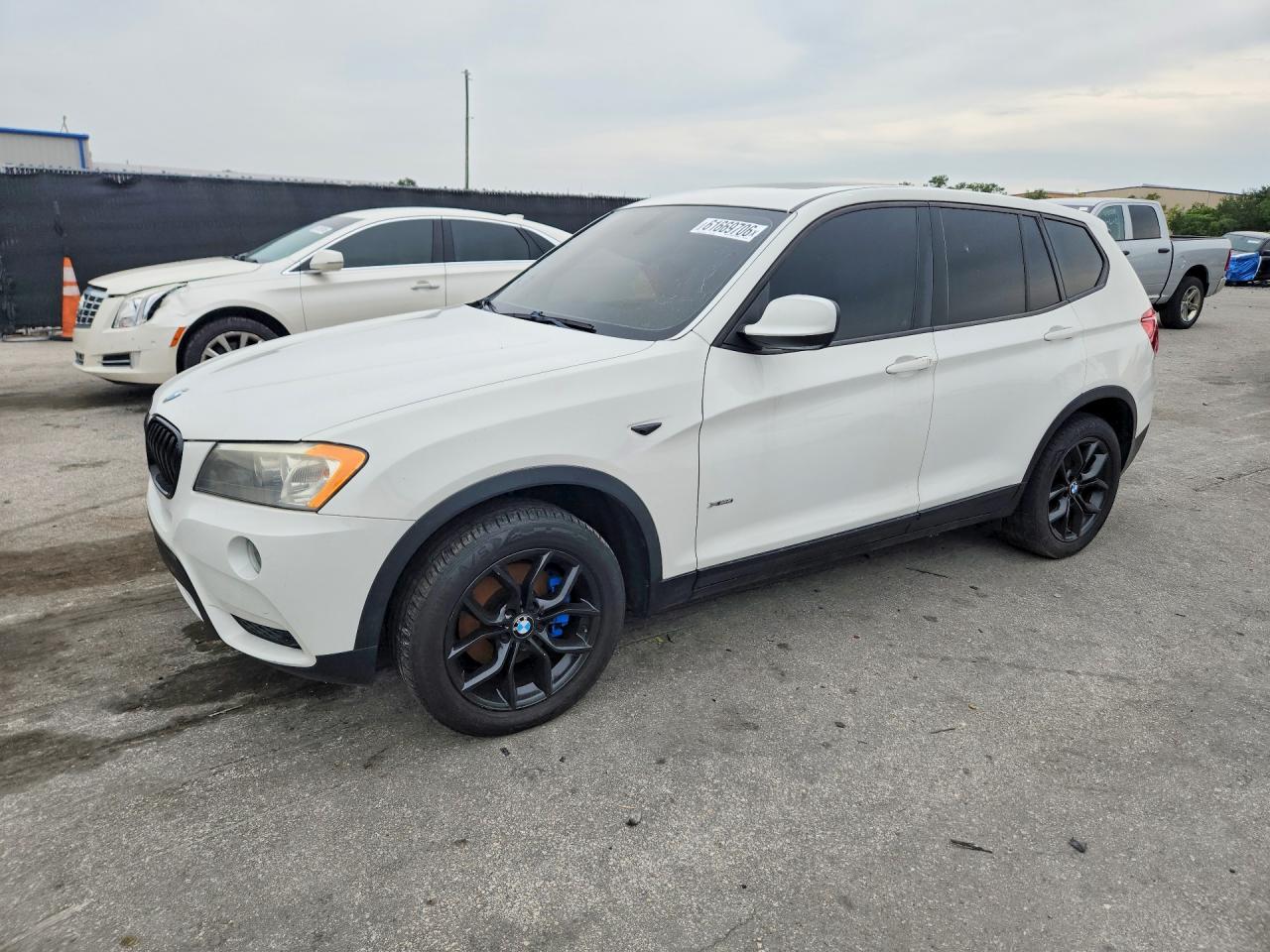 2013 Bmw X3 Xdrive28i White vin: 5UXWX9C50D0D01151