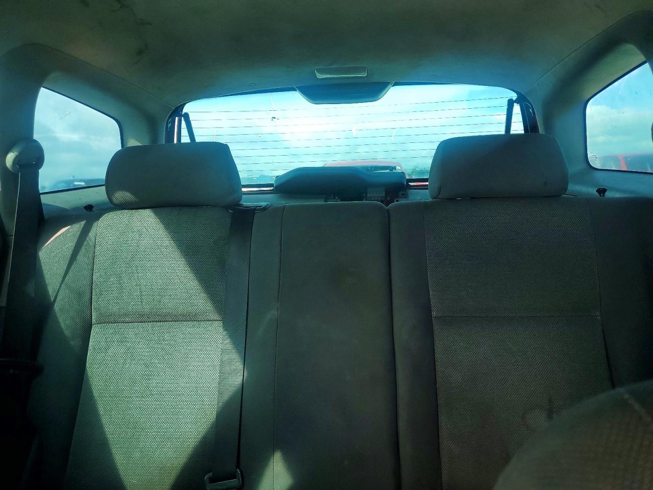 2004 Toyota Corolla Matrix Xr Red vin: 2T1KR32E44C247851