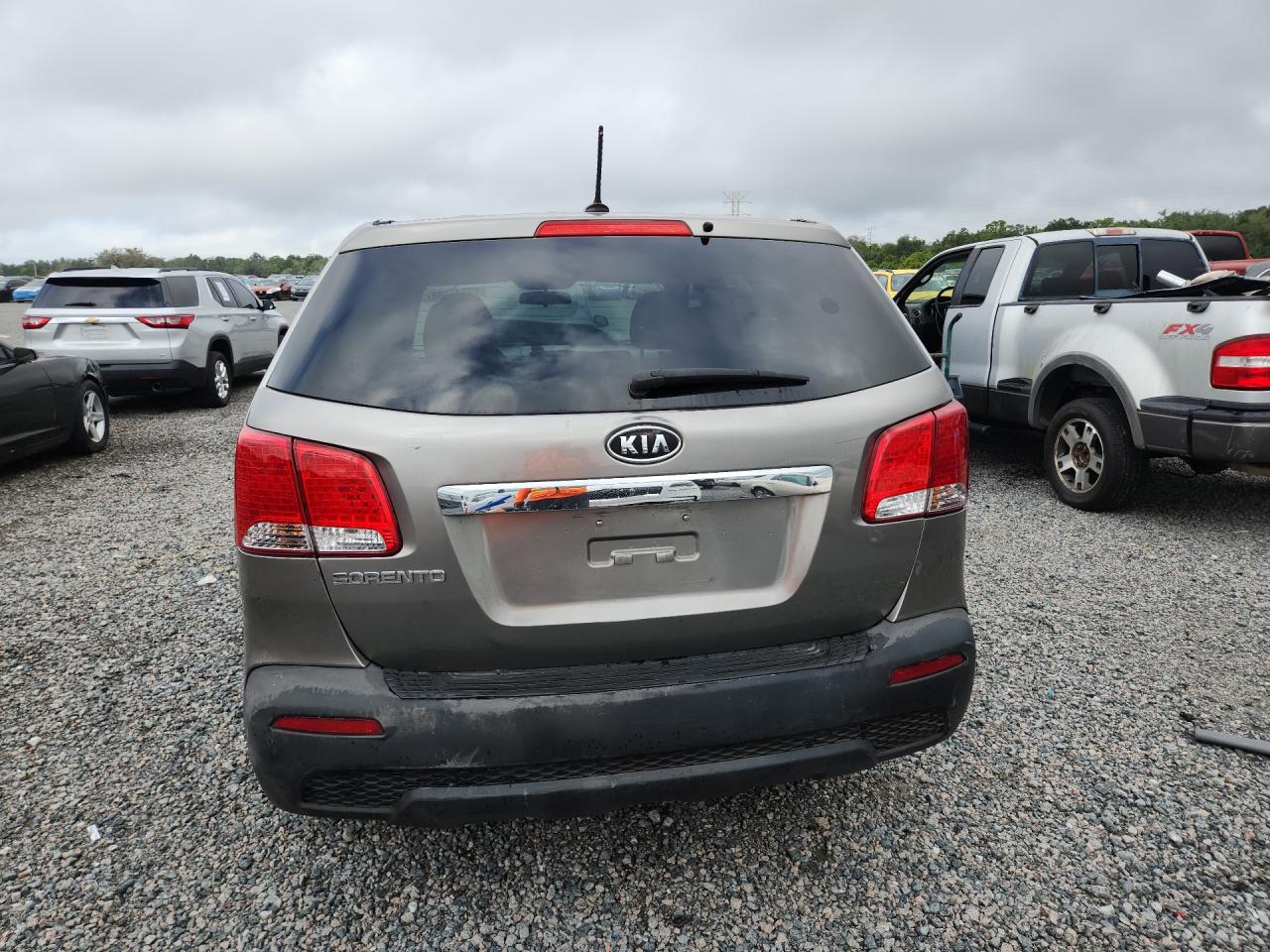 2012 Kia Sorento Lx Gray vin: 5XYKT3A17CG203426