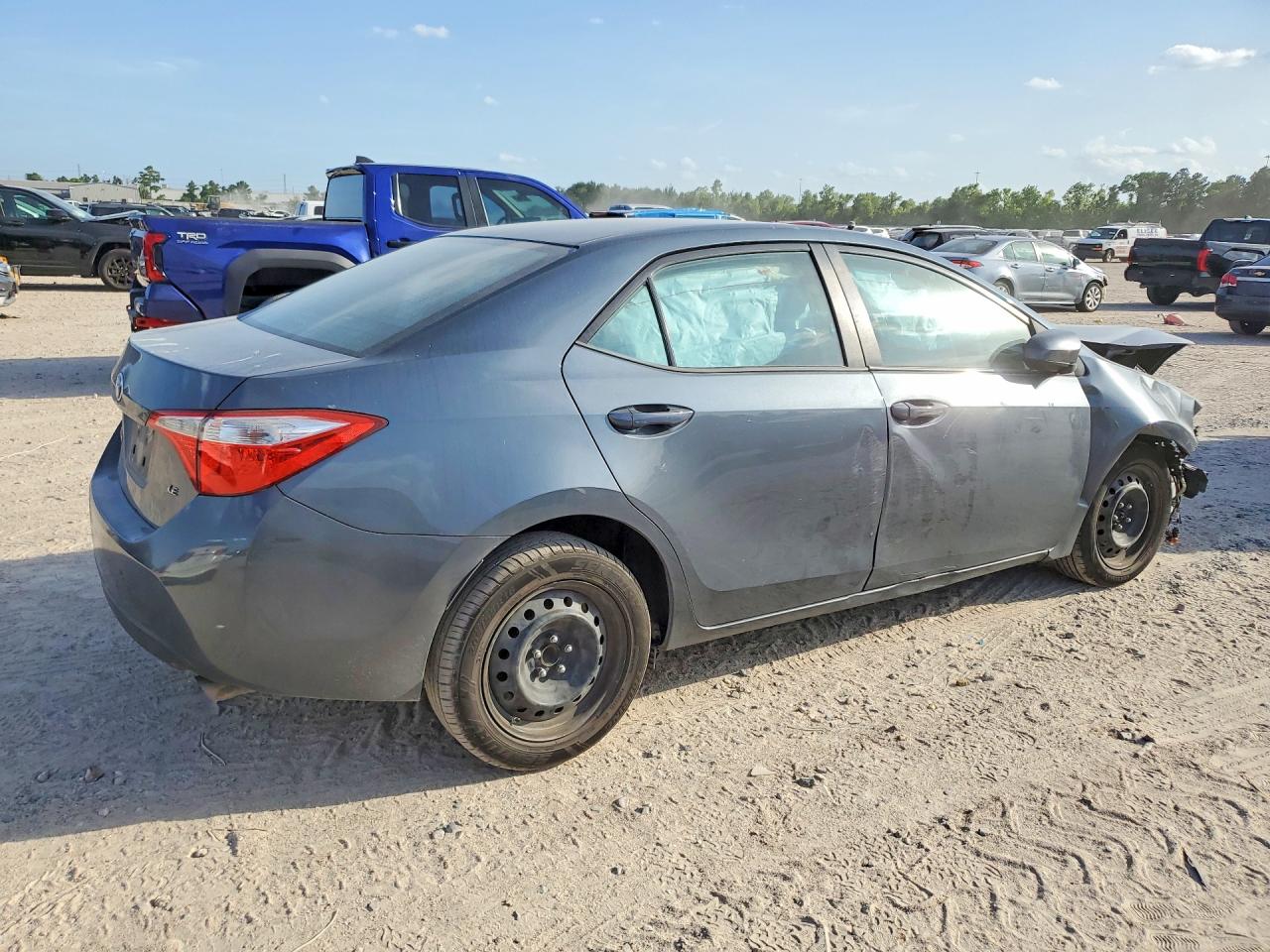 2014 Toyota Corolla Le Blue vin: 2T1BURHE5EC168750