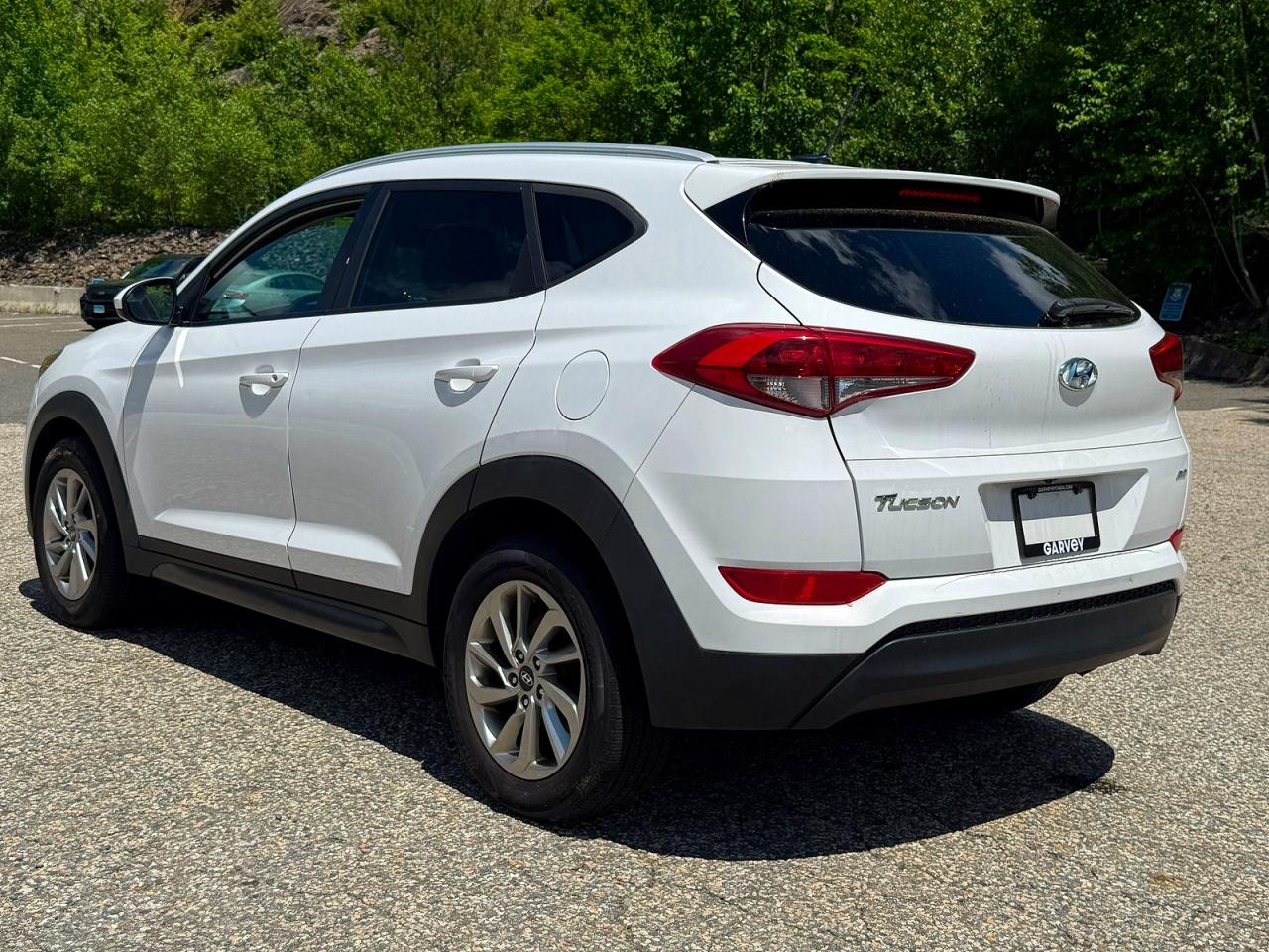 2016 Hyundai Tucson Se White vin: KM8J3CA47GU184124