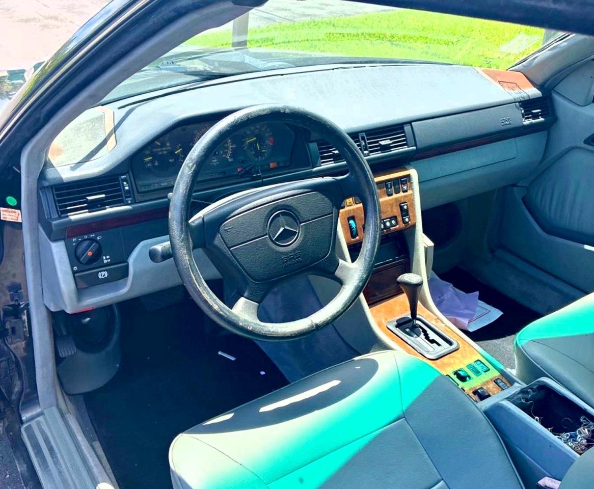 1993 Mercedes-benz 300 Cecv Black vin: WDBEA66E7PB922559