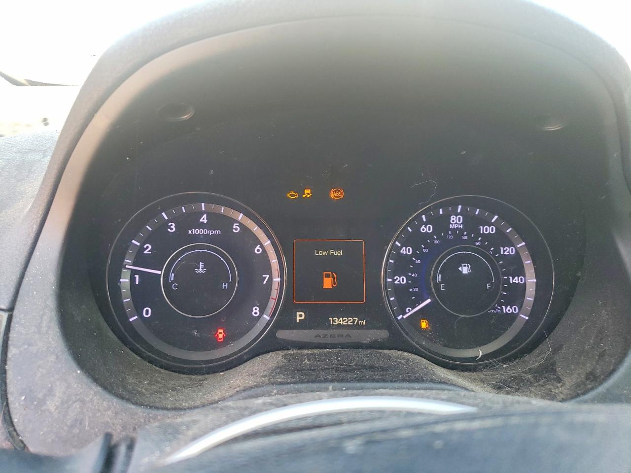 2015 Hyundai Azera Base Silver vin: KMHFG4JG4FA475092