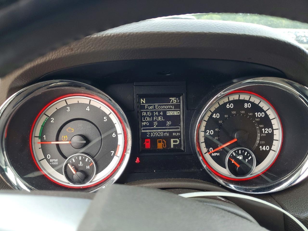 2013 Dodge Durango Sxt White vin: 1C4RDJAG2DC580062