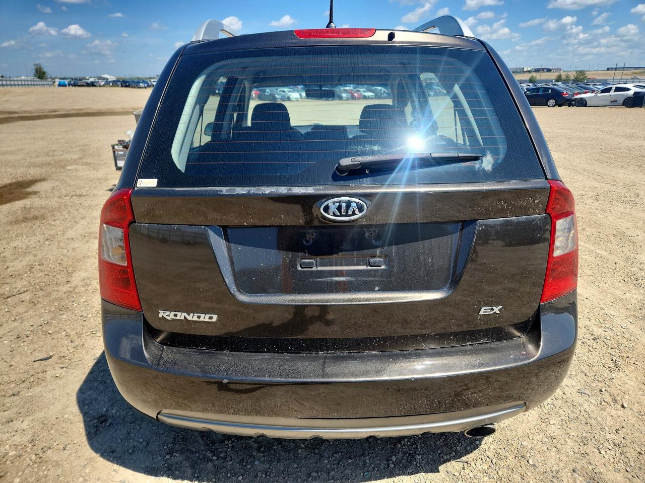 2012 Kia Rondo Brown vin: KNAHH8A88C7412318