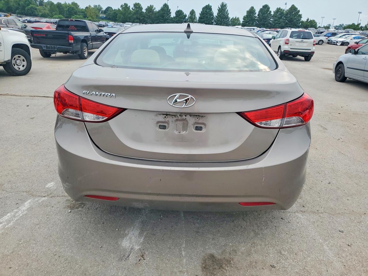 2013 Hyundai Elantra Gls Gray vin: 5NPDH4AE4DH387785