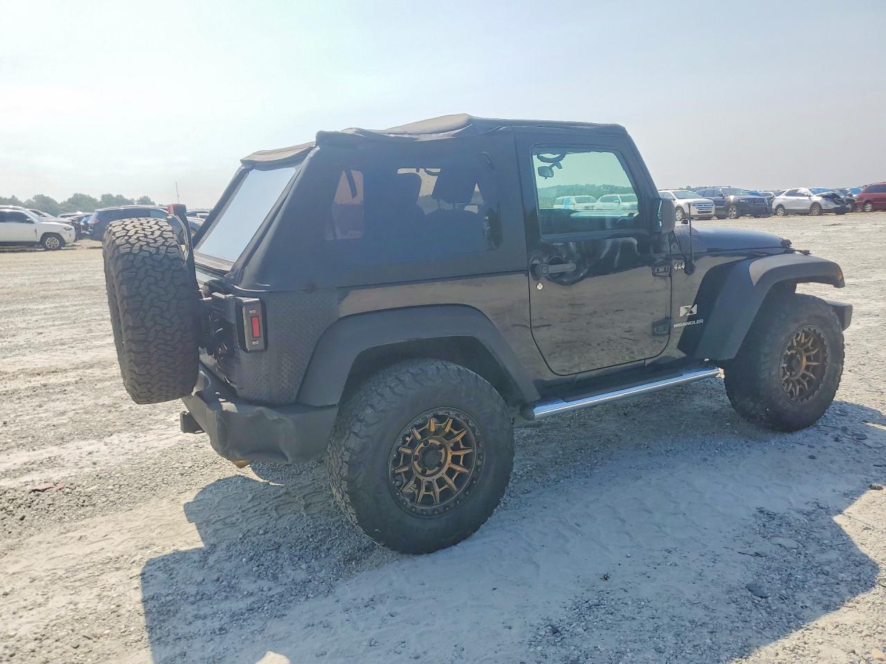 2008 Jeep Wrangler X Black vin: 1J4FA24128L503541