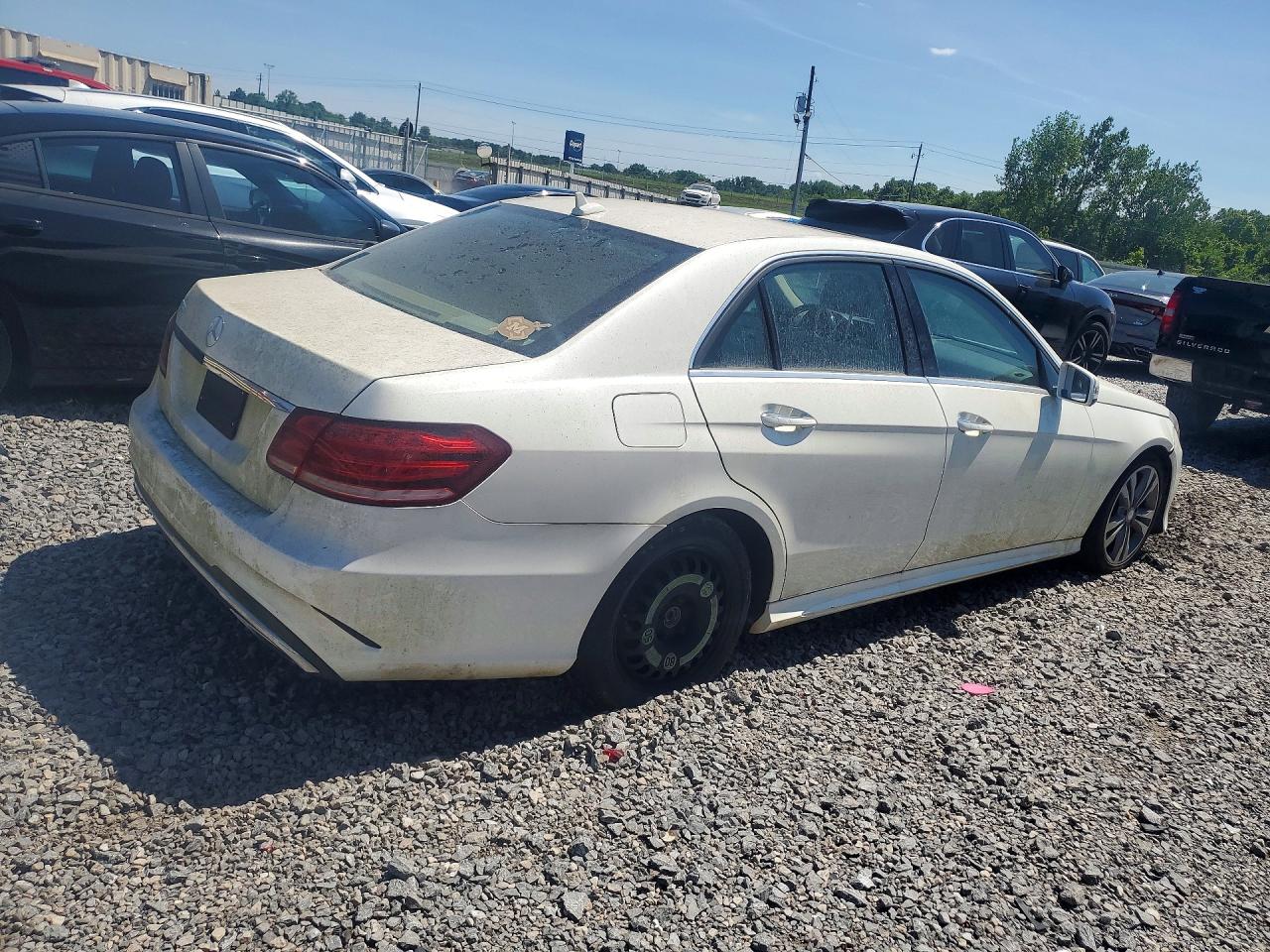 2015 Mercedes-benz E 350 White vin: WDDHF5KB1FB095149