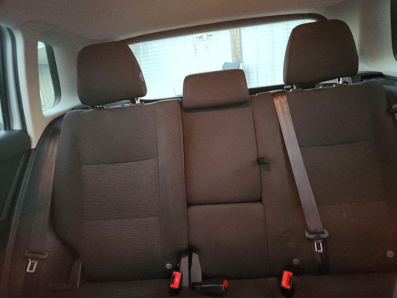 2013 Volkswagen Tiguan S Silver vin: WVGAV3AX9DW624705