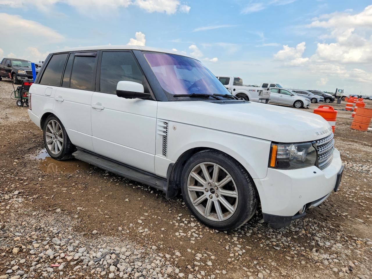 2012 Land Rover Range Rover Hse Luxury White vin: SALMF1E44CA381618