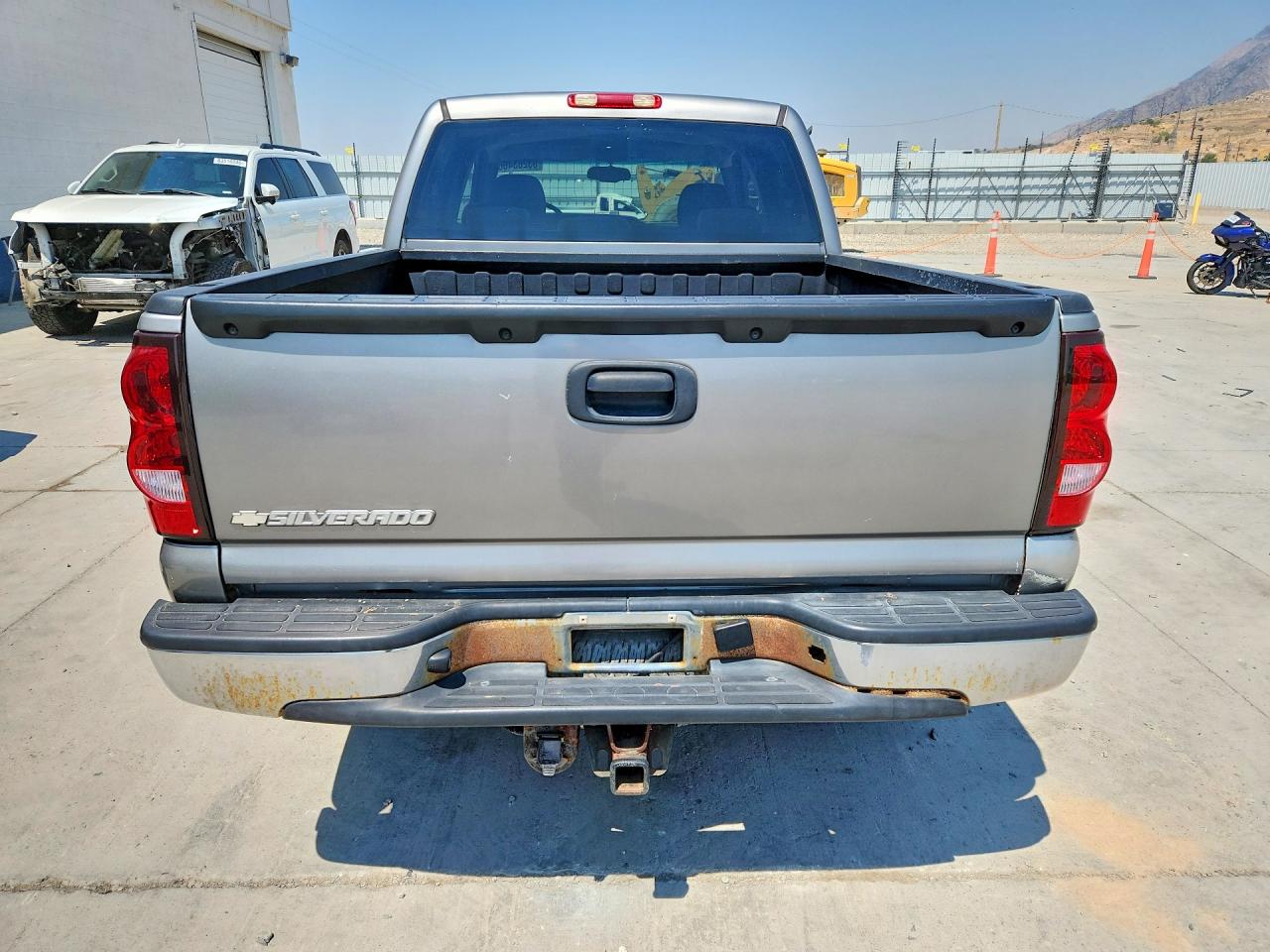 2006 Chevrolet Silverado K1500 Gray vin: 2GCEK13T261140298