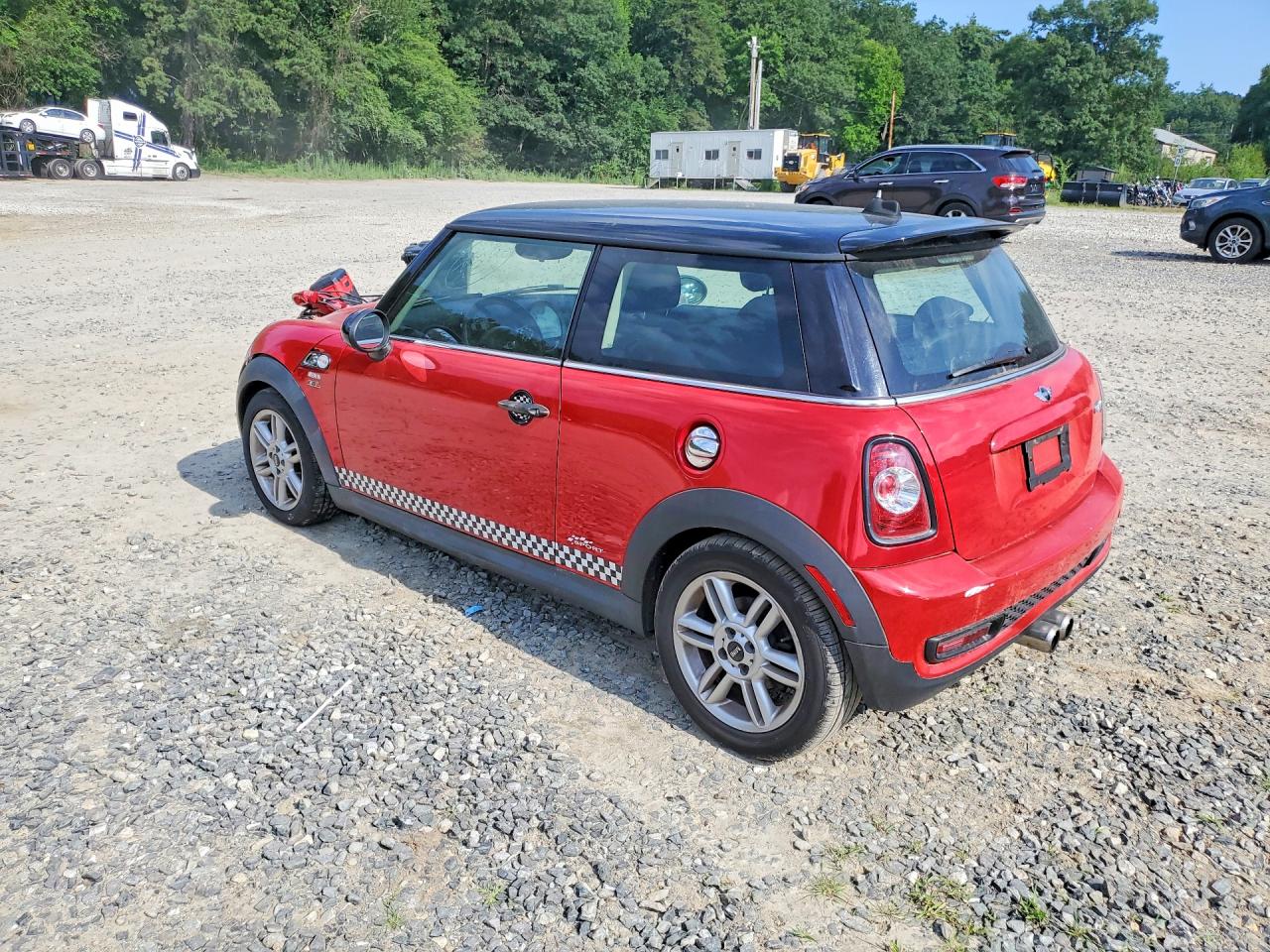 2013 Mini Cooper S Red vin: WMWSV3C59DT475537
