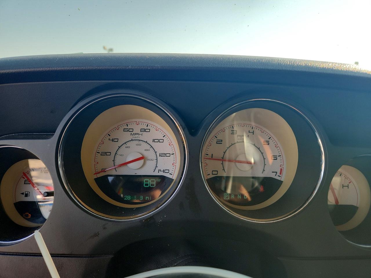 2014 Dodge Challenger Sxt Gray vin: 2C3CDYAGXEH142584