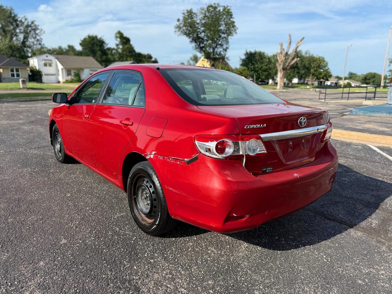 2013 Toyota Corolla Le Red vin: 5YFBU4EE9DP156316