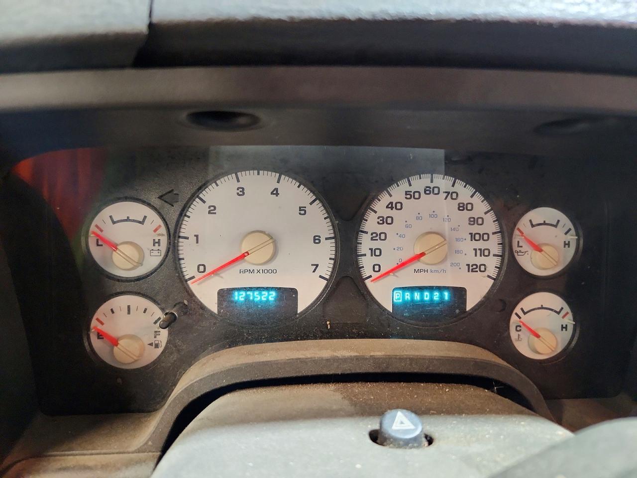 2003 Dodge Ram 1500 St Серый vin: 1D7HU18N53J585353