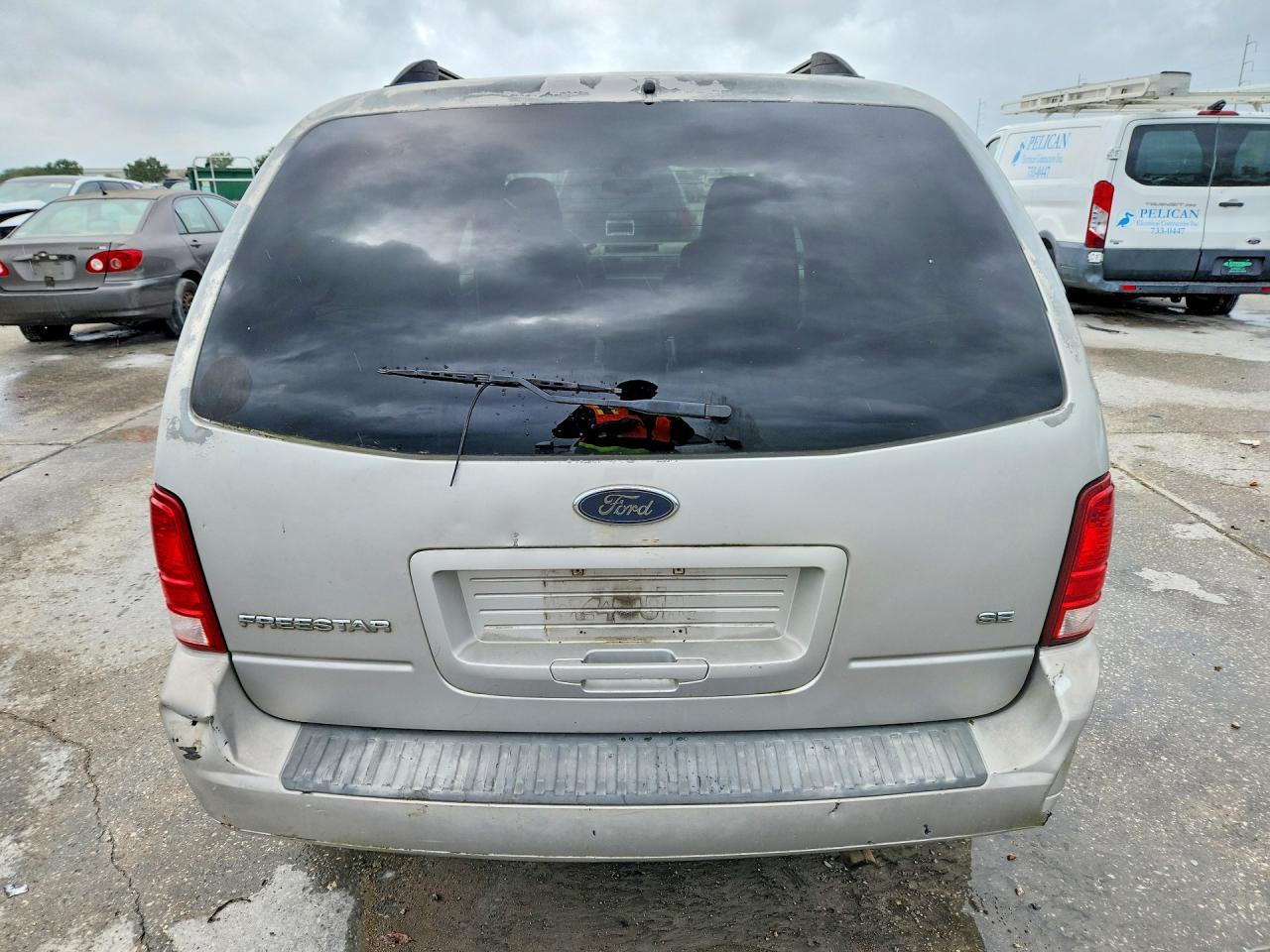 2006 Ford Freestar Se Silver vin: 2FMZA51606BA43101
