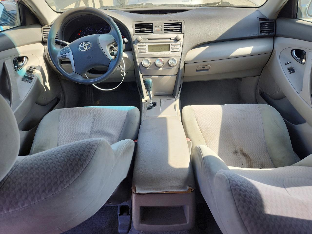 2011 Toyota Camry Le Gray vin: 4T4BF3EK6BR132874