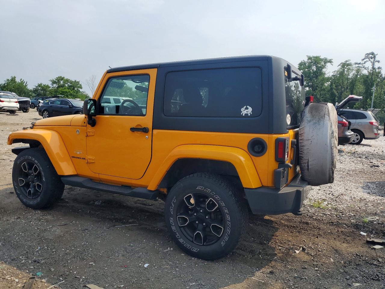2012 Jeep Wrangler Sahara Orange vin: 1C4AJWBG2CL152864