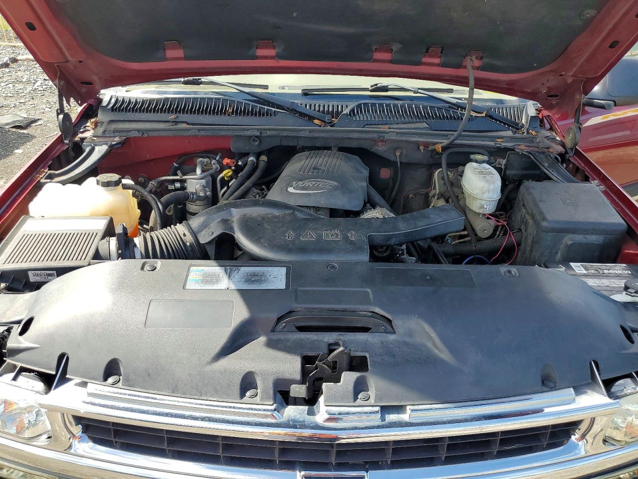 2005 Chevrolet Tahoe K1500 Burgundy vin: 1GNEK13T85J153889