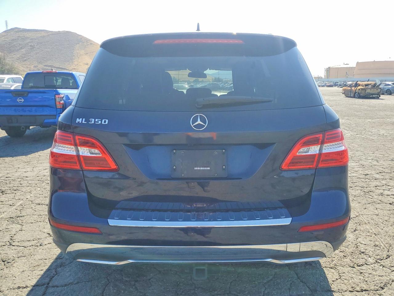2015 Mercedes-benz Ml 350 Blue vin: 4JGDA5JB9FA584182